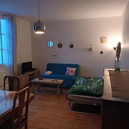 T2 Place De Verdun דירה